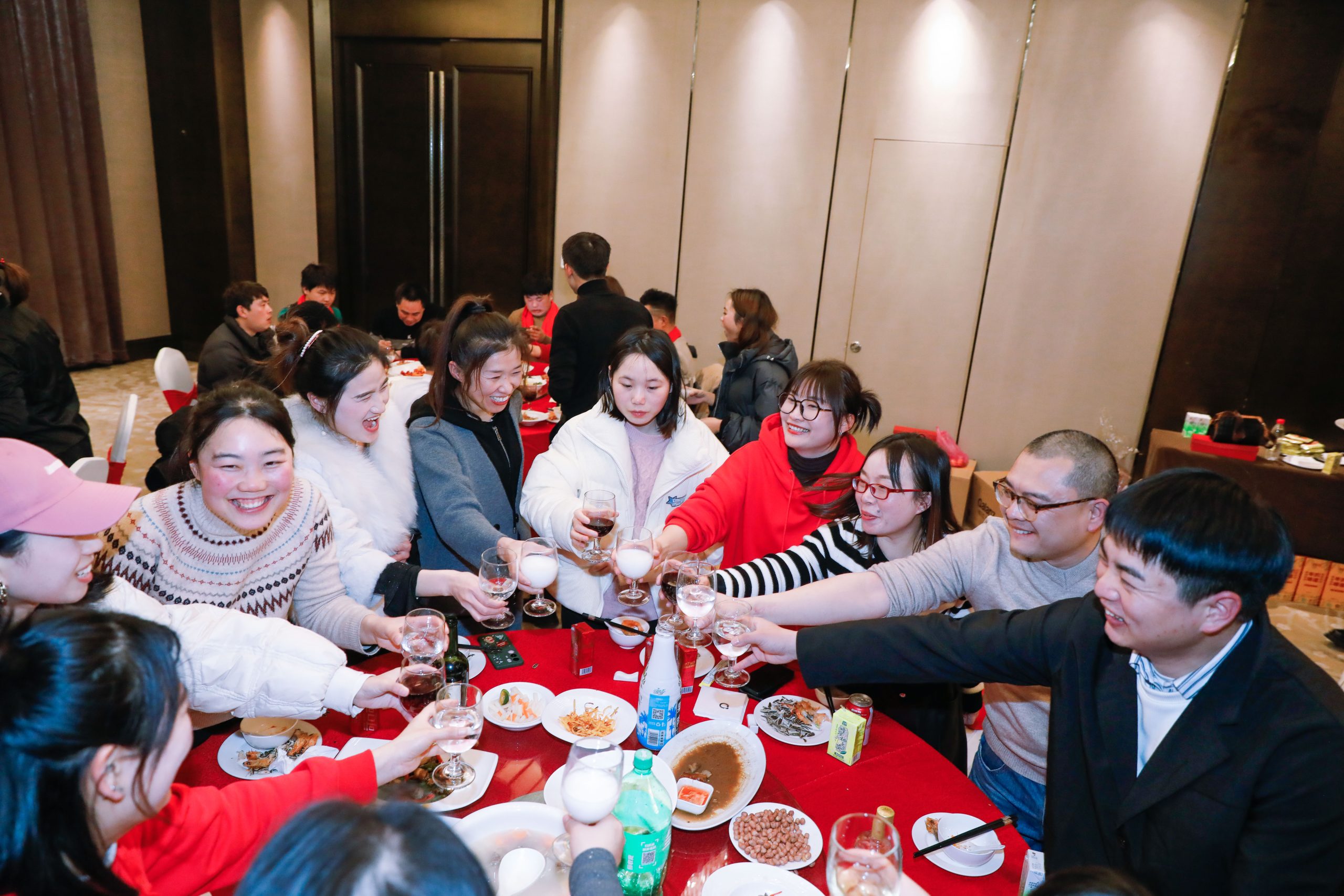 2024年新年公司龍年行大運(yùn)！